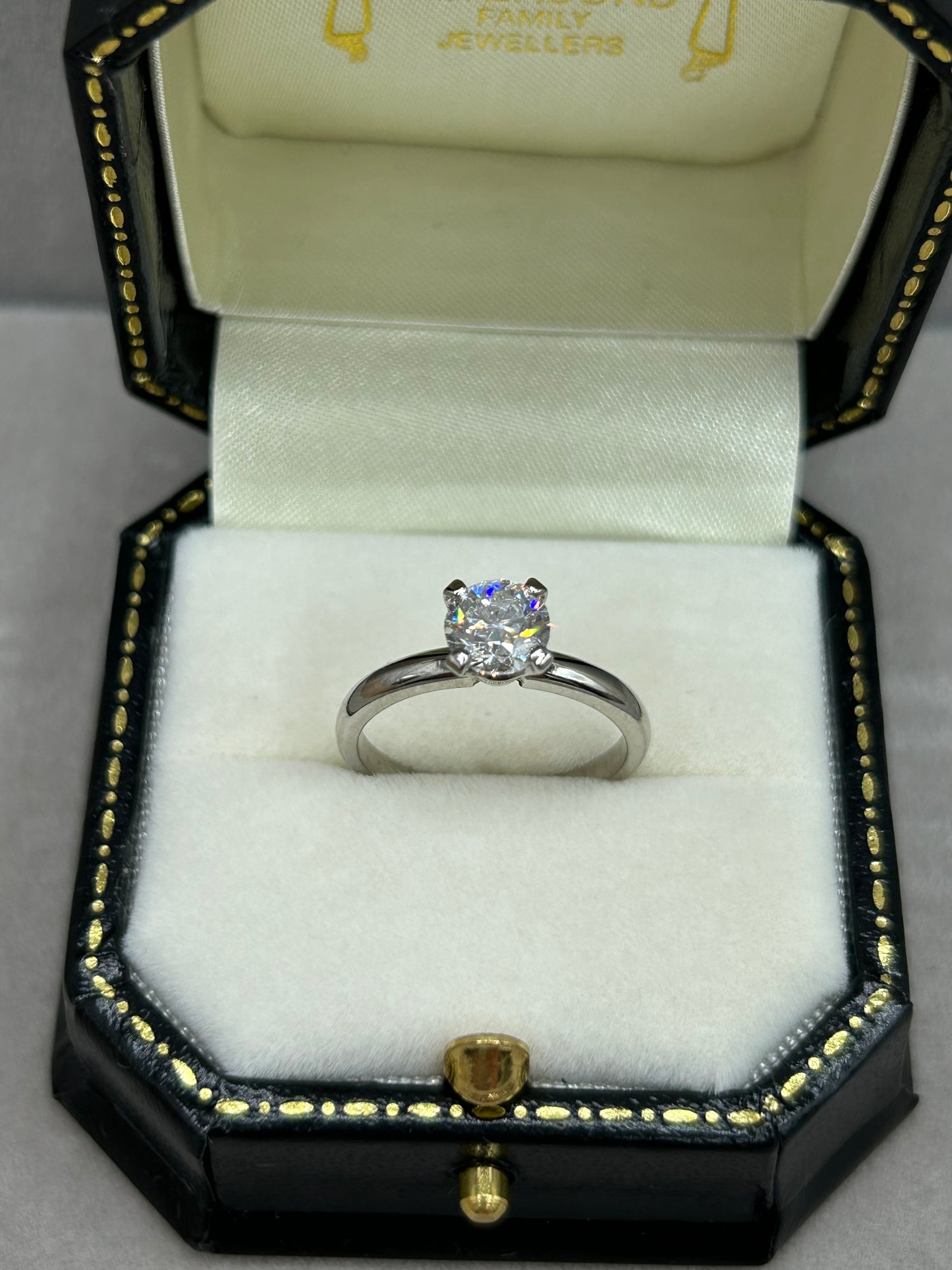 Platinum Diamond Solitaire