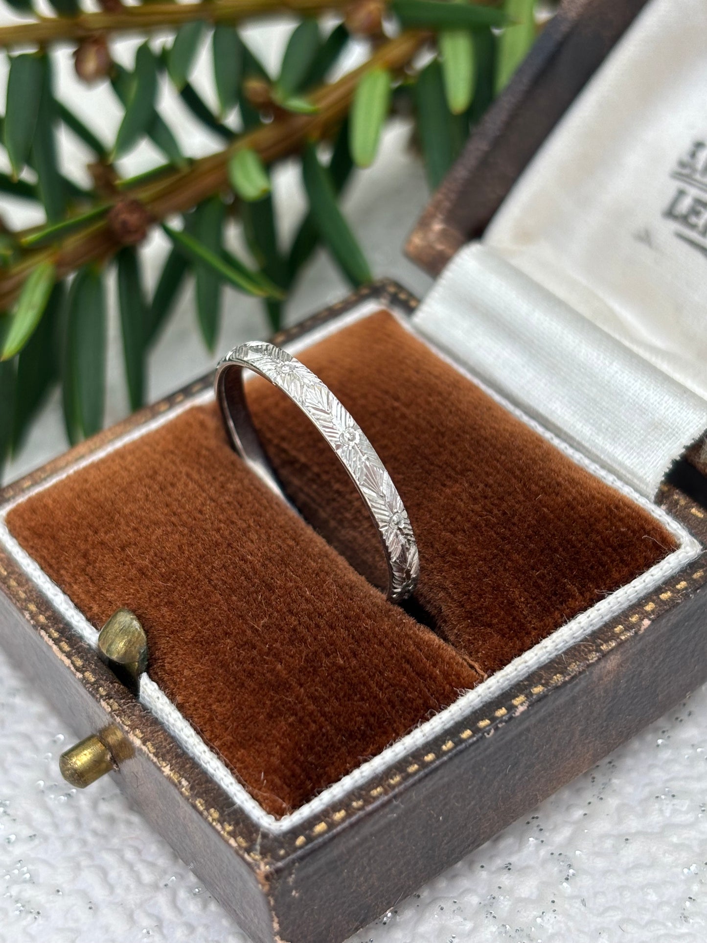 Vintage Platinum Wedding Ring - 1930's