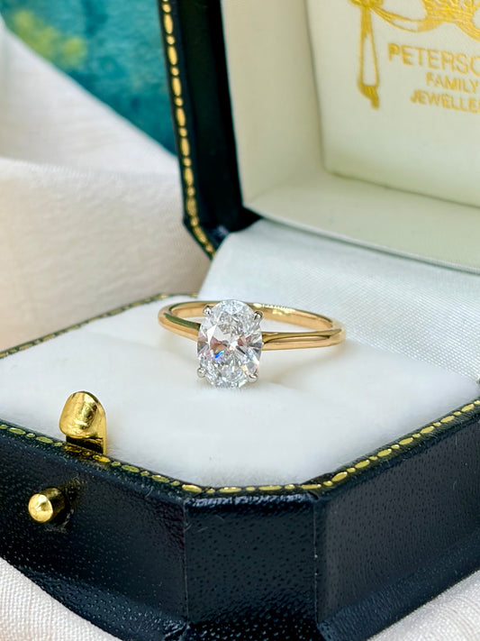 18ct Yellow Gold Oval Cut Diamond Solitaire 1.50ct - Lab-created