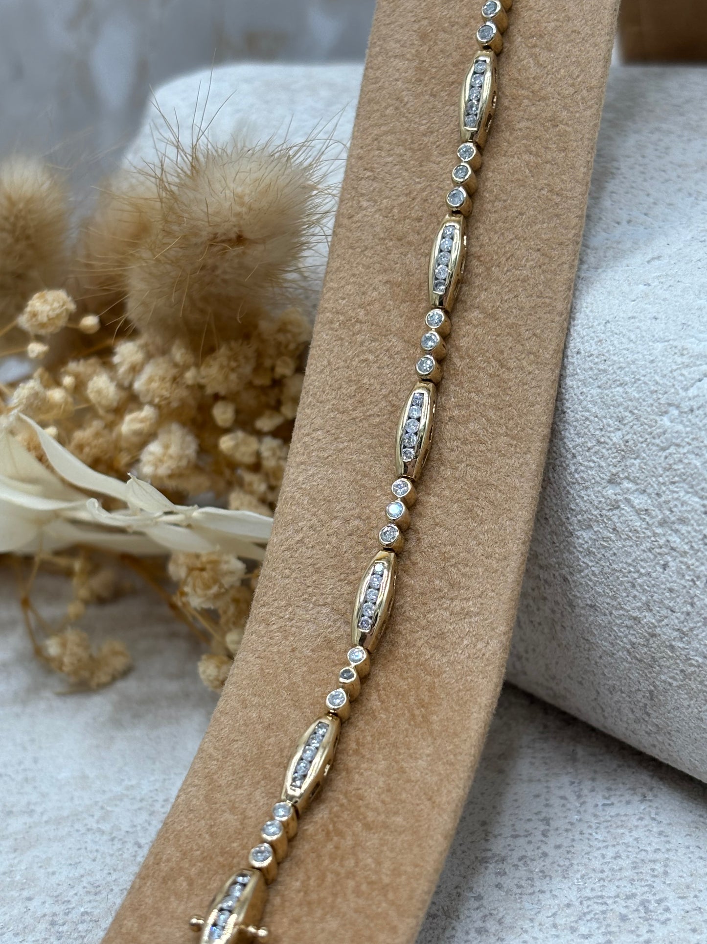 9ct Gold Diamond Bracelet