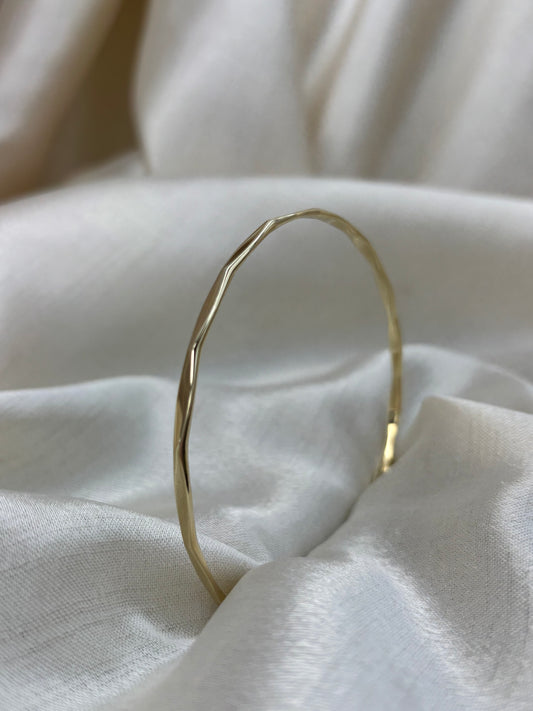 9ct Yellow Gold Solid Ladies Bangle