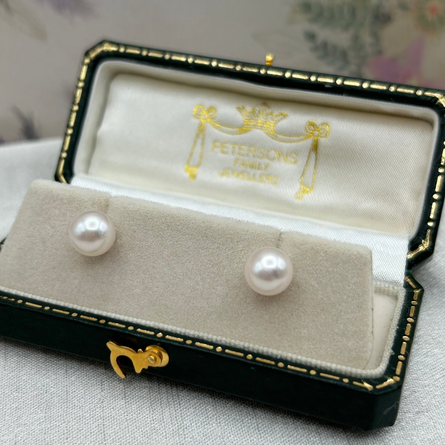 9ct Gold Cultured Pearl Ear Studs - 7.5mm