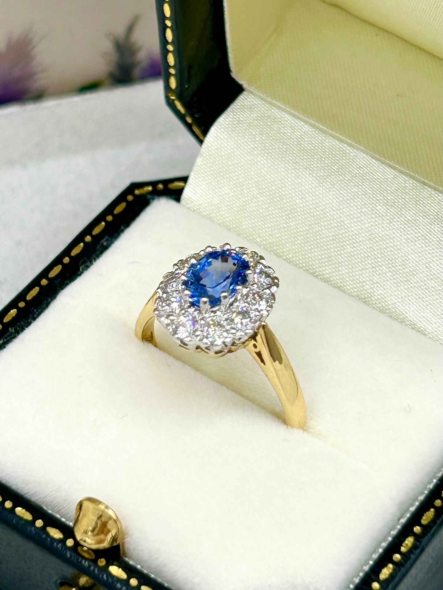18ct Gold Sapphire and Diamond Cluster Ring.