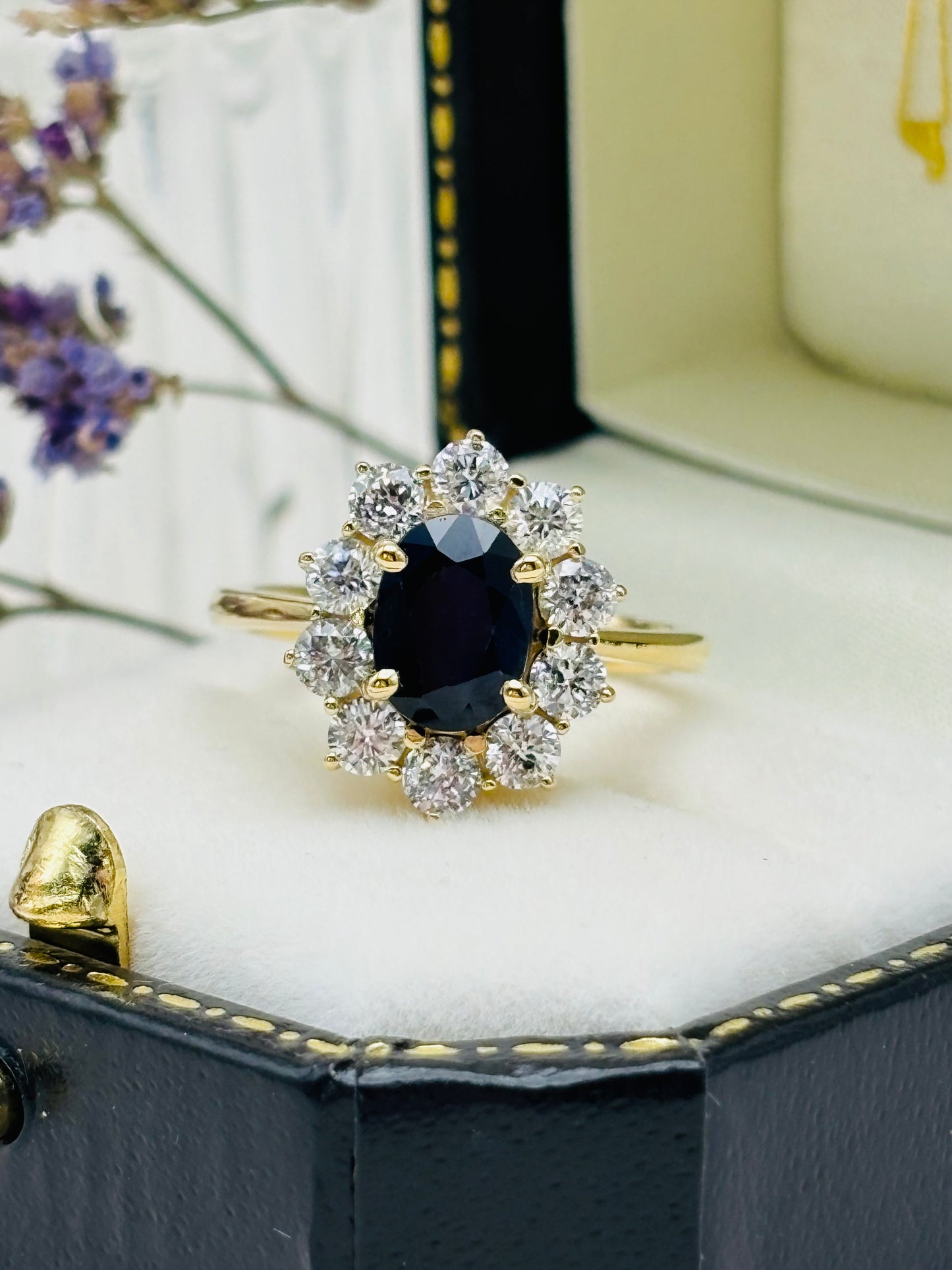 14ct Gold Sapphire and Diamond Cluster Ring - Pre-owned