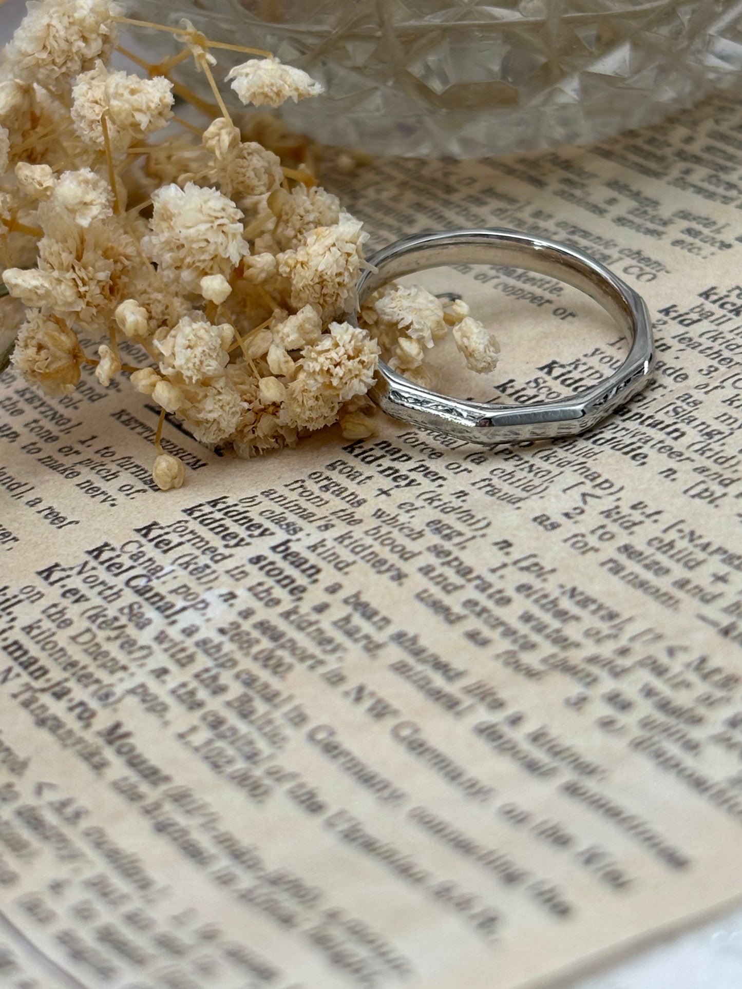 Antique Platinum Wedding Ring - 1930's