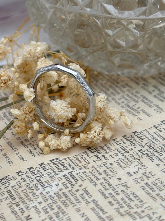 Antique Platinum Wedding Ring - 1930's