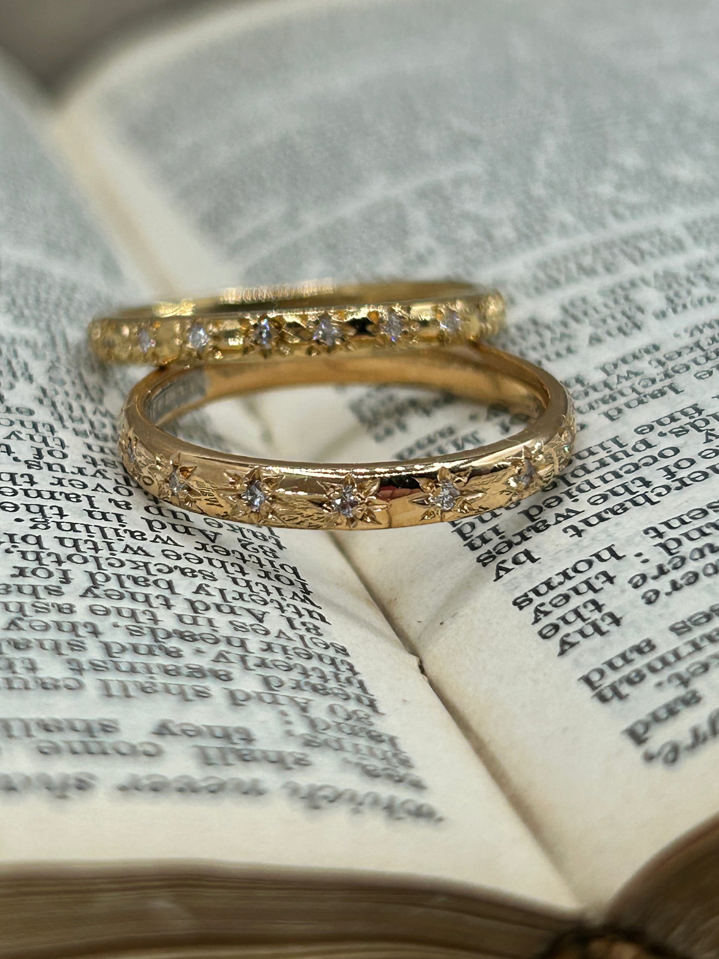Antique 22ct Diamond Set Wedding Ring 1887