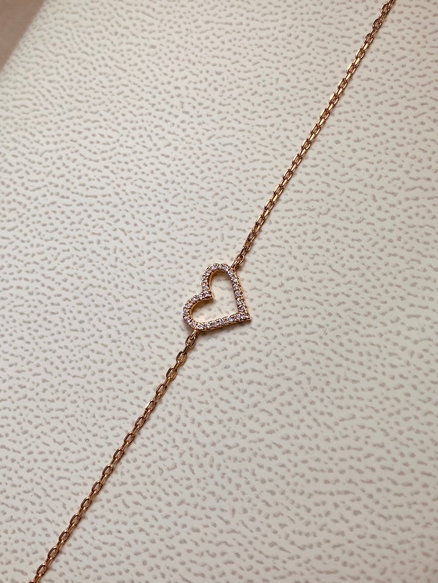 18ct Rose Gold Heart Bracelet.