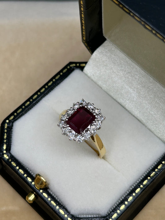 18ct Gold Ruby and Diamond Cluster Ring.