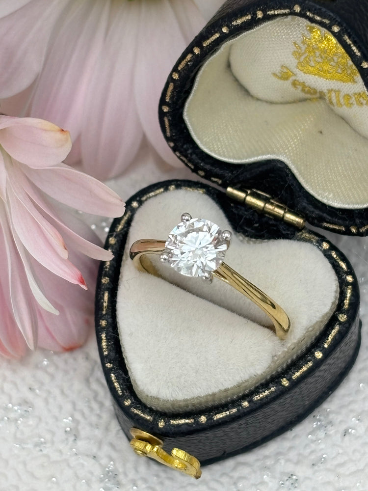 18ct Yellow Gold Diamond Solitaire 1.00ct - Lab-created