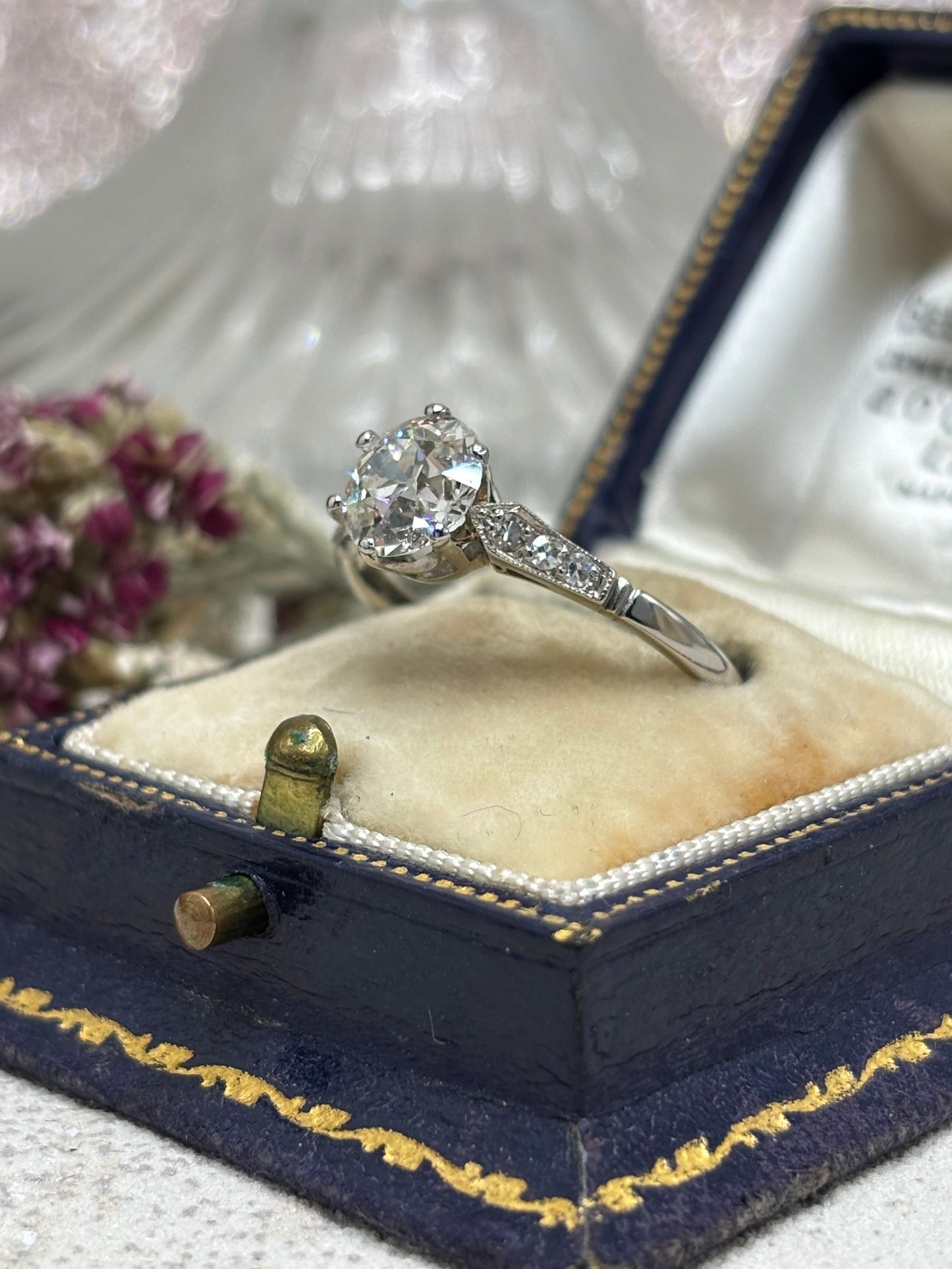 Antique Platinum Diamond Solitaire Ring - c.1900