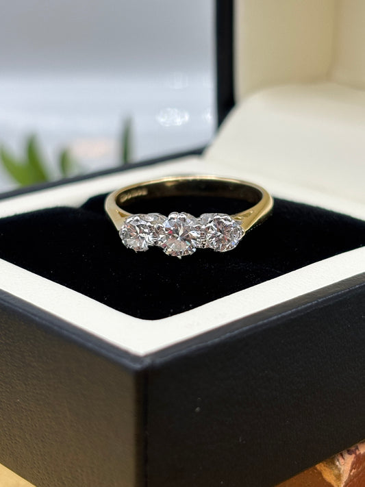 18ct Gold Three Stone Diamond Ring