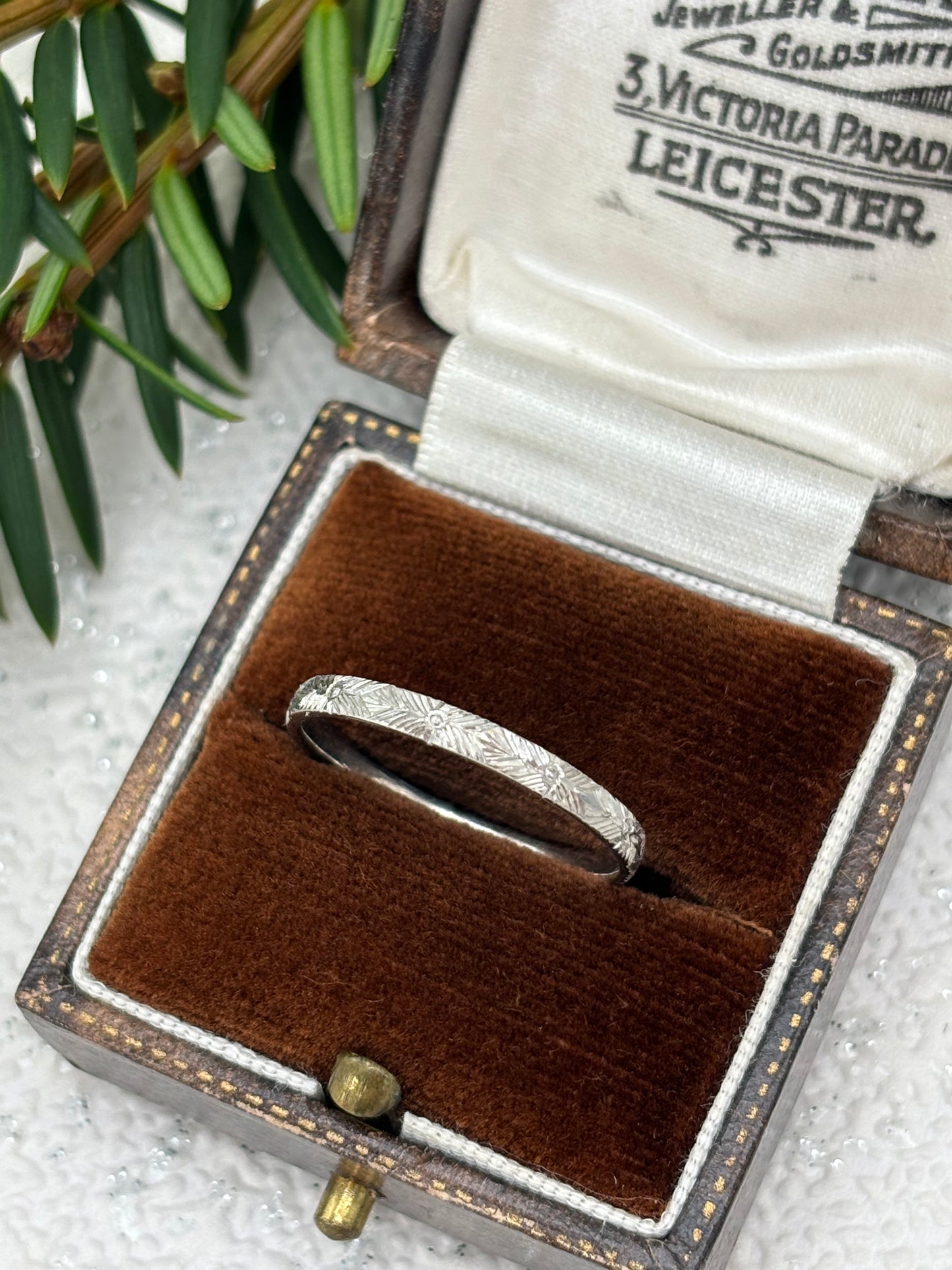 Vintage Platinum Wedding Ring - 1930's