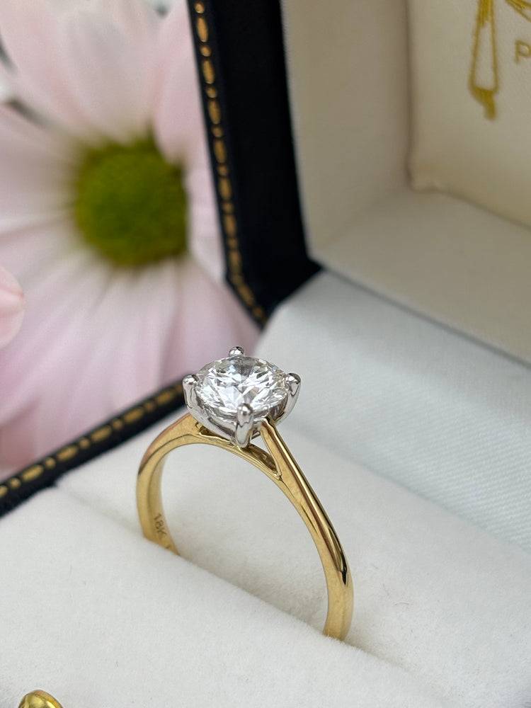 18ct Yellow Gold Diamond Solitaire 1.00ct - Lab-created