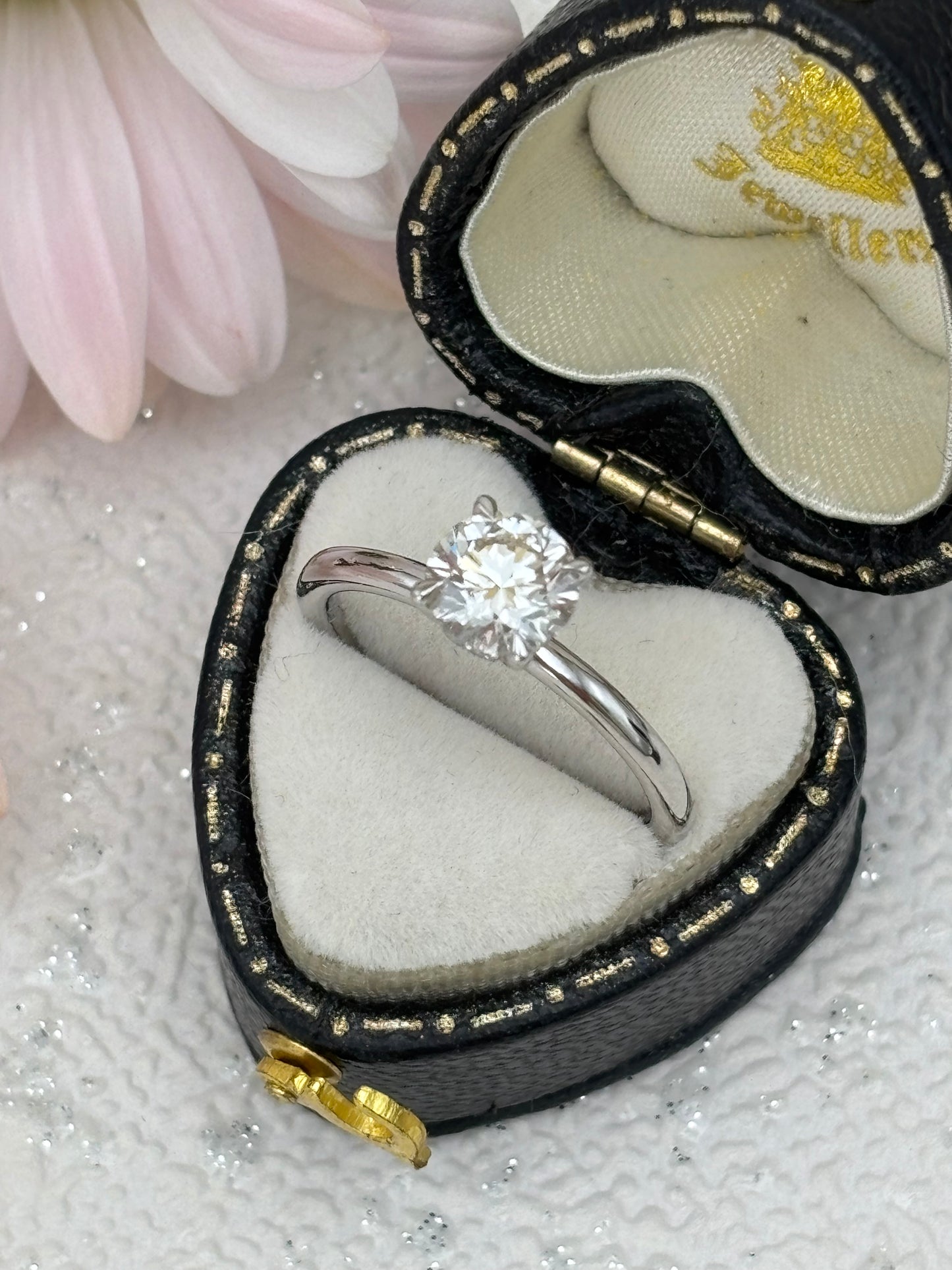 Platinum Diamond Solitaire 1.00ct - Lab-created