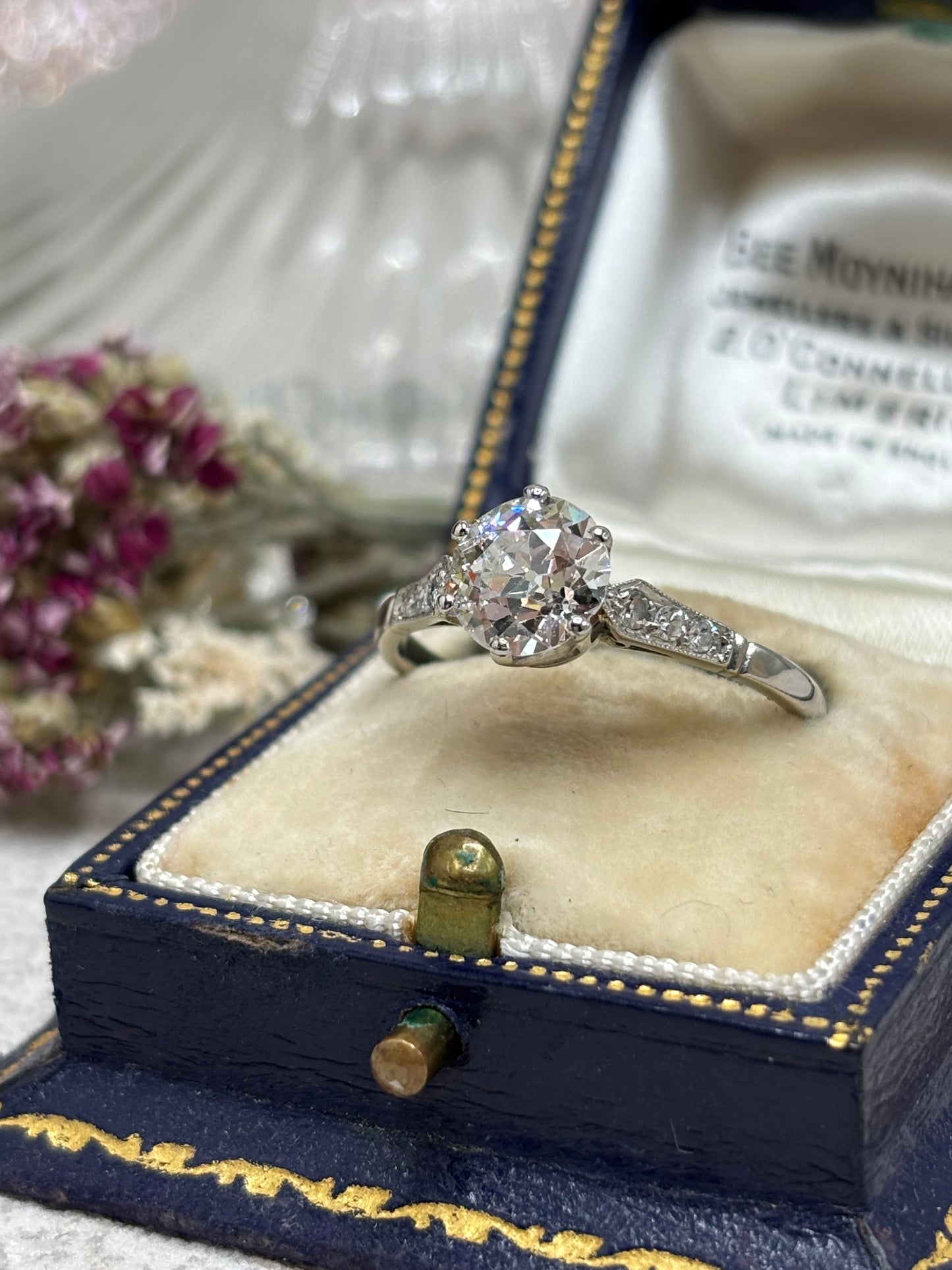 Antique Platinum Diamond Solitaire Ring - c.1900