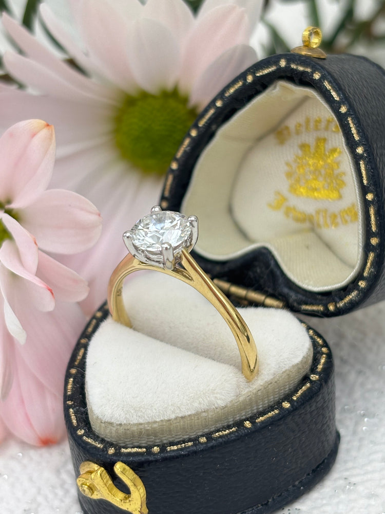18ct Yellow Gold Diamond Solitaire 1.00ct - Lab-created