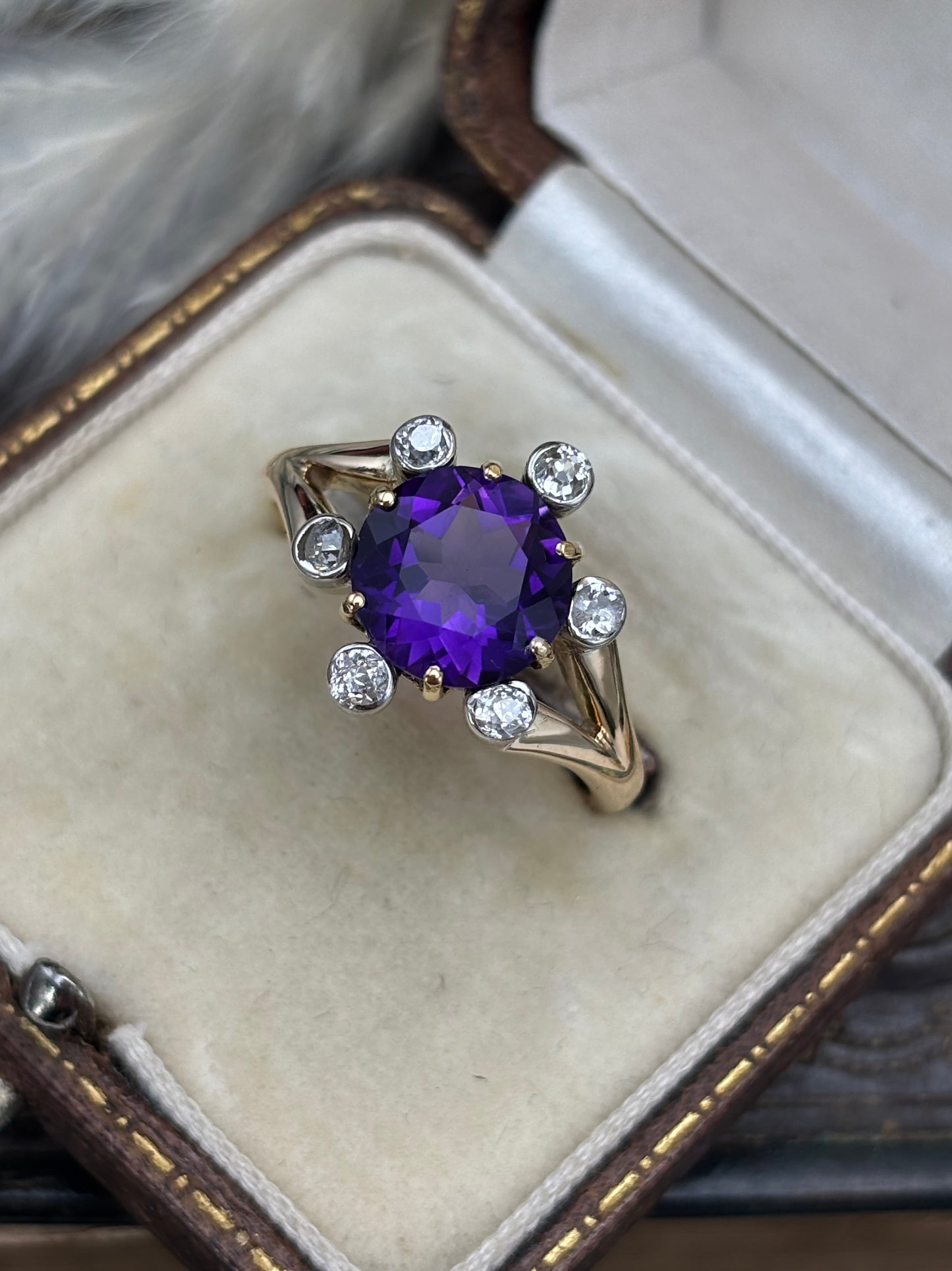 18ct Gold Amethyst and Diamond Cluster Ring - Antique