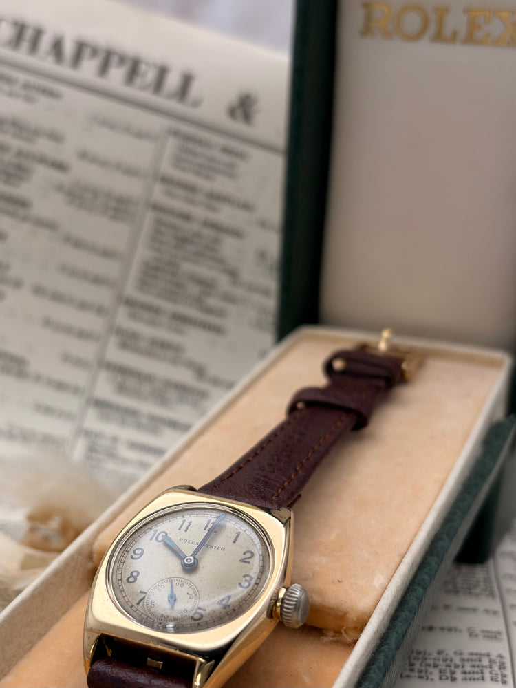Rolex Oyster Ladies Wristwatch, Antique 9ct Gold