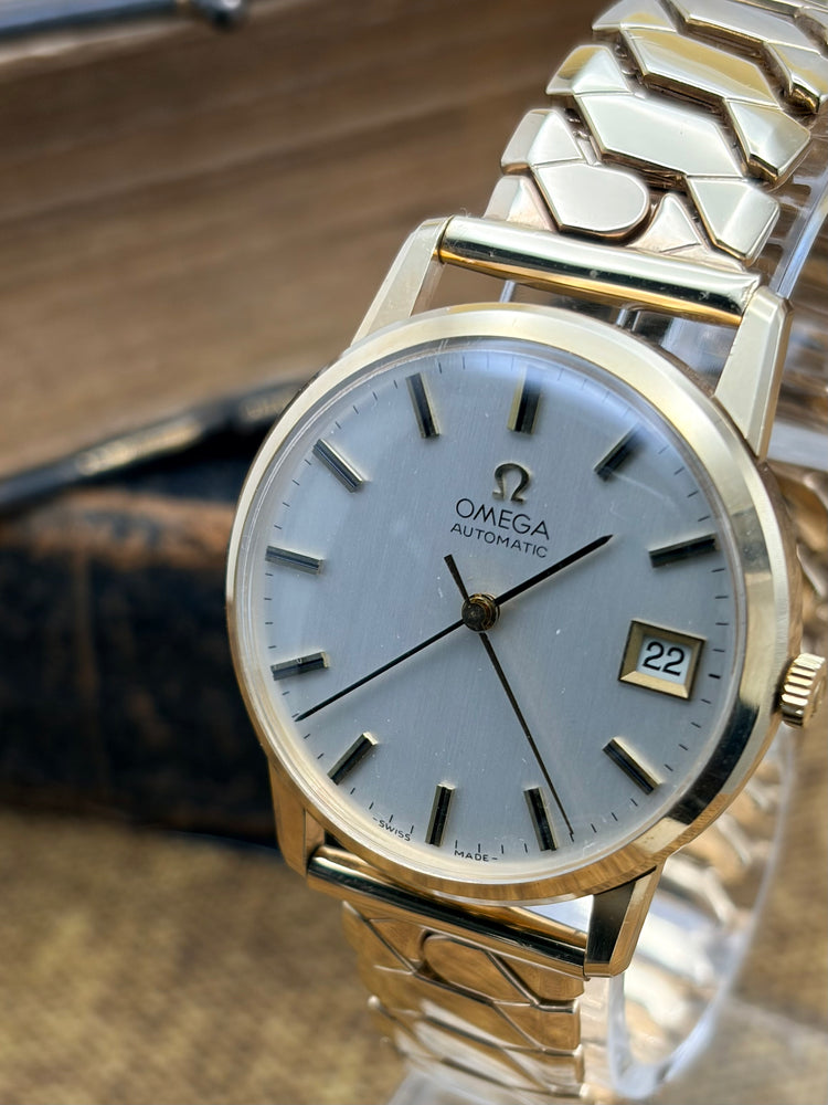 Omega Genève Automatic Gentleman’s Wristwatch, Vintage 9ct Yellow Gold