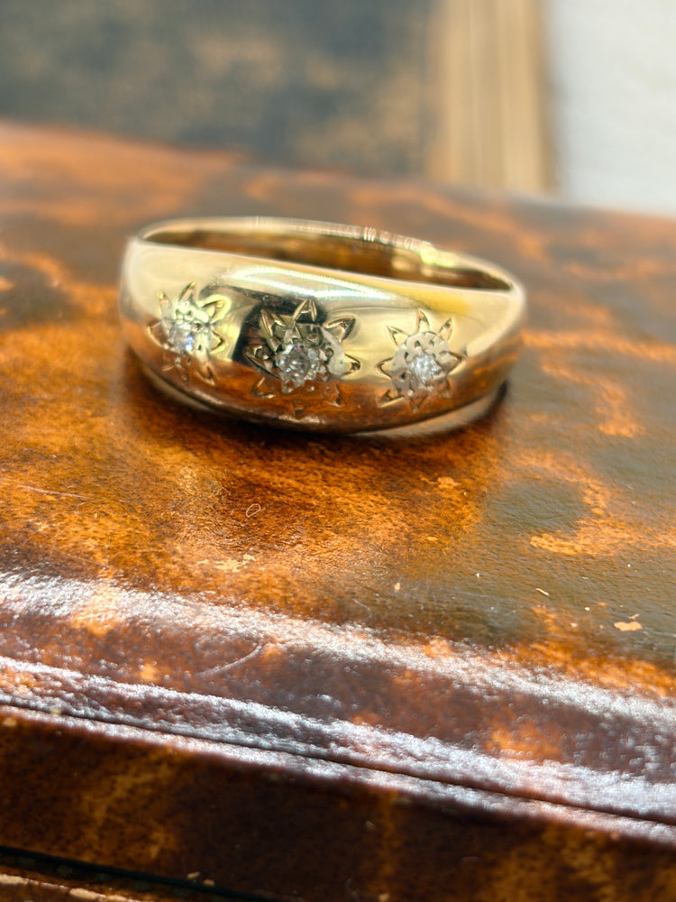 9ct Yellow Gold Gents Diamond Ring, Vintage
