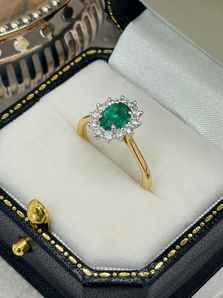18ct Gold Emerald and Diamond Cluster Ring