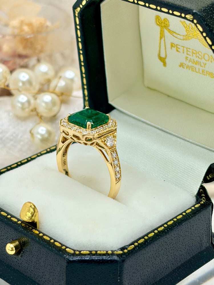 18ct Yellow Gold Emerald and Diamond Ring