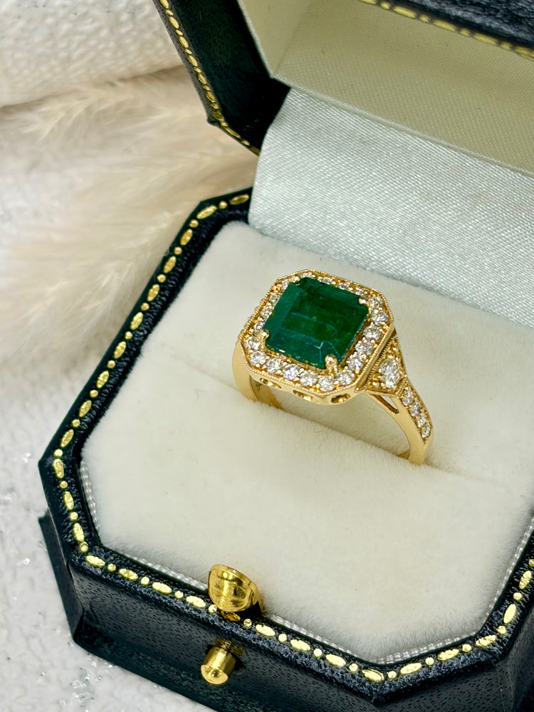 18ct Yellow Gold Emerald and Diamond Ring