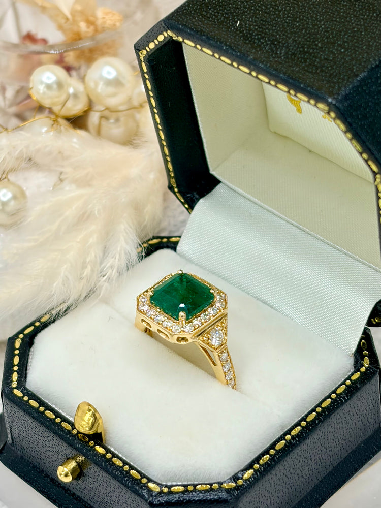 18ct Yellow Gold Emerald and Diamond Ring