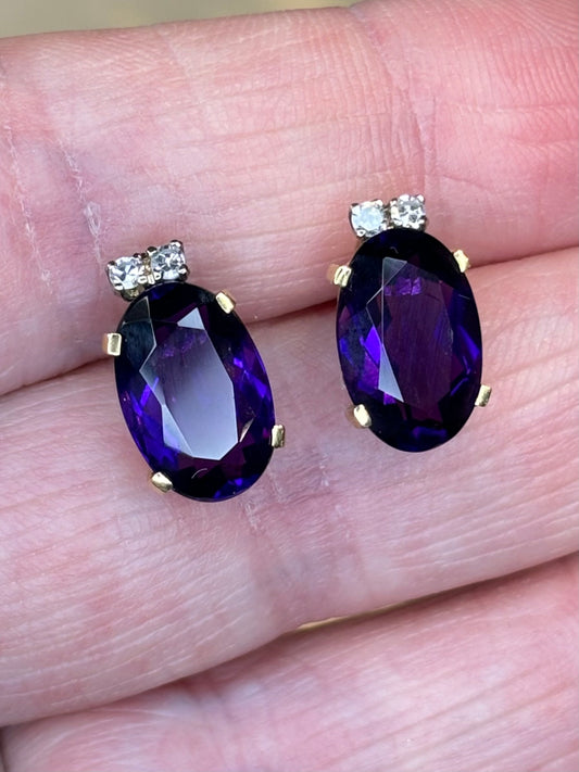 18ct Gold Amethyst Earrings