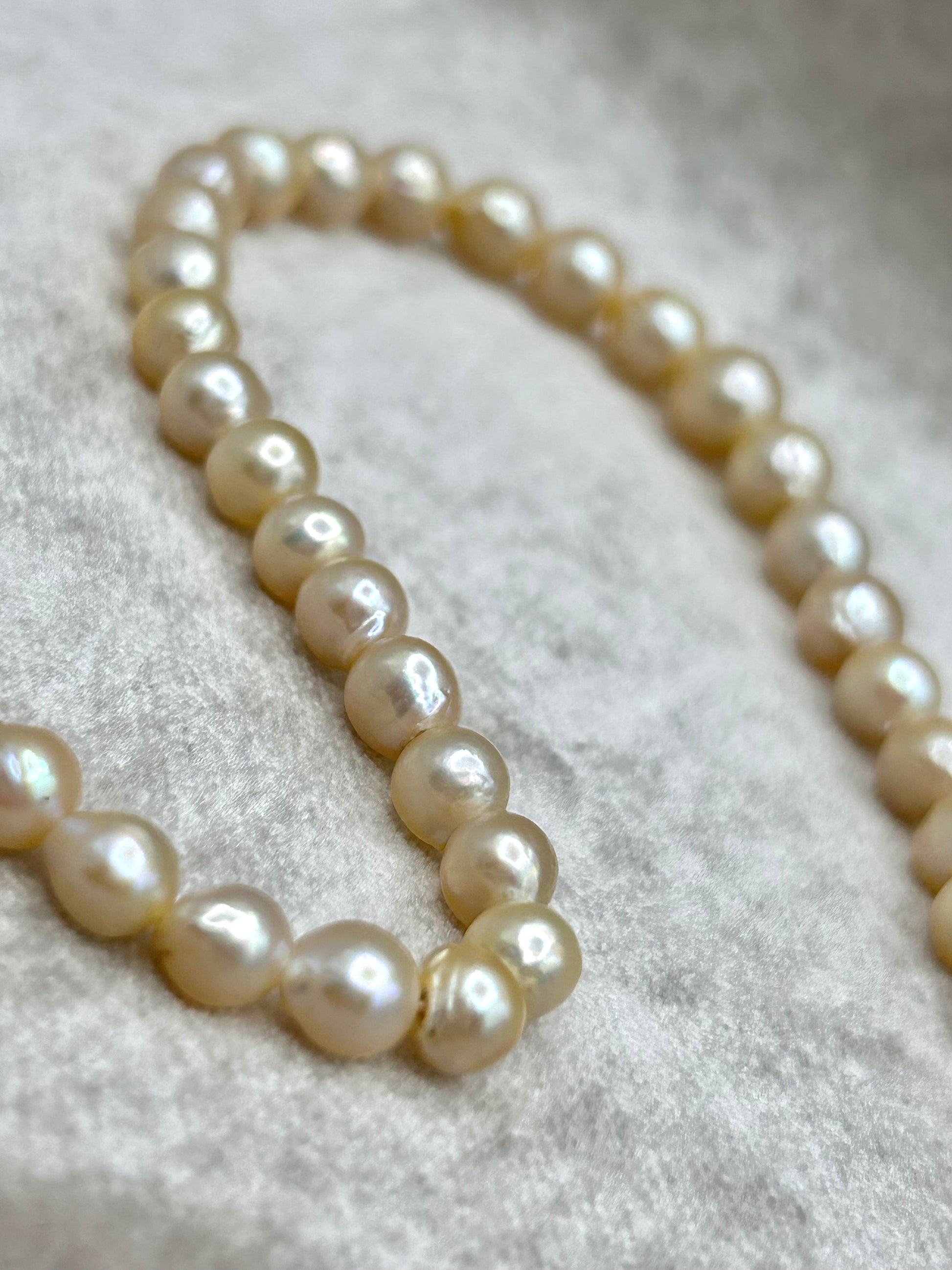 Vintage pearl necklace