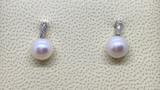 18ct White Gold Pearl & Diamond Earrings