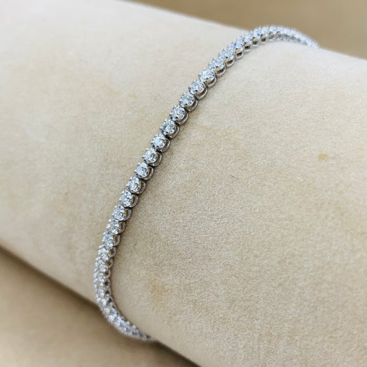 18ct White Gold Diamond Tennis Bracelet - 1.00ct